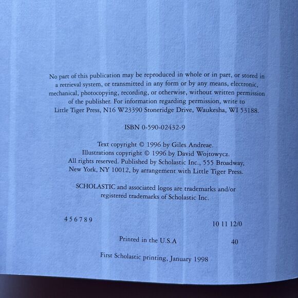 Set Of 3 Childrens Story Books Giraffes Cant Dance Rumble in the Jungle - Picture 7 of 13